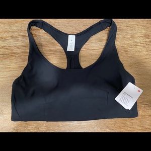 Lululemon strong identity bra